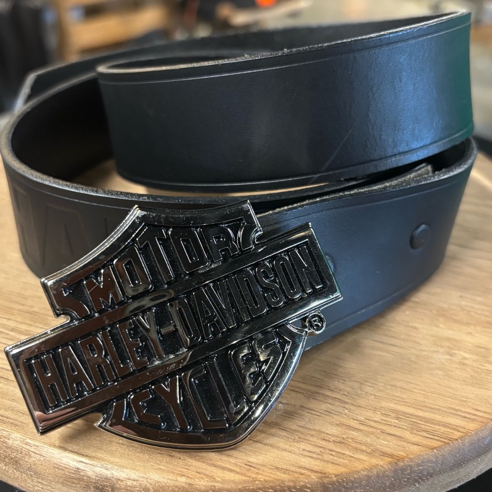 Harley-Davidson Black Leather Belt with Logo Buckle